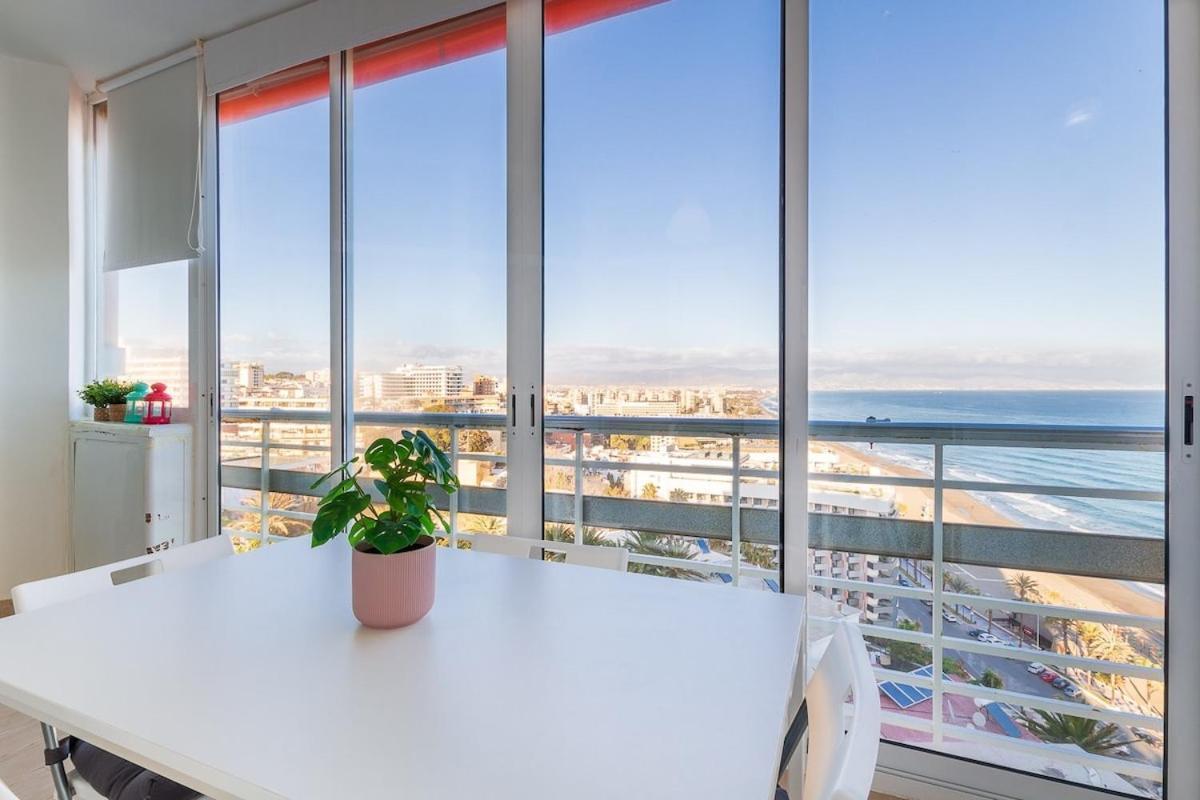 トレモリノス¡Magnificas Vistas Al Mar! Piscina Y Wifi Gratisアパートメント エクステリア 写真